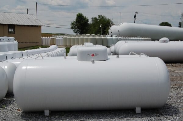 Buy-Propane-Gas-Tank-Online-600x399-1.jpg 2000 Gallon Propane Gas Tank - Image 1