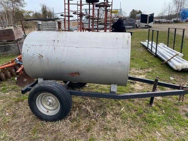 used-250-gallon-portable-fuel-tank-for-sale-propane-tank-for-sale-1.jpeg USED 250 GALLON PORTABLE FUEL TANK FOR SALE Propane Tank - Image 1