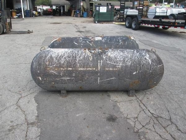 used-250-gallon-propane-tank-propane-tank-for-sale-600x450-1.jpg Used 250 Gallon Propane Tank - Image 1
