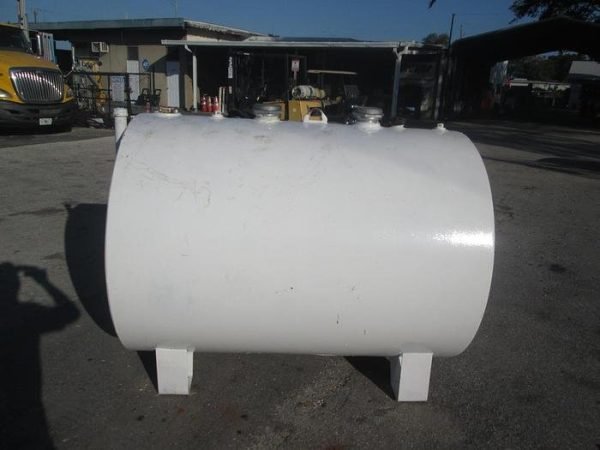 used-500-gallon-double-tank-propane-tank-for-sale-600x450-1.jpg Used 500 Gallon Double-Wall Fuel Tank - Image 1